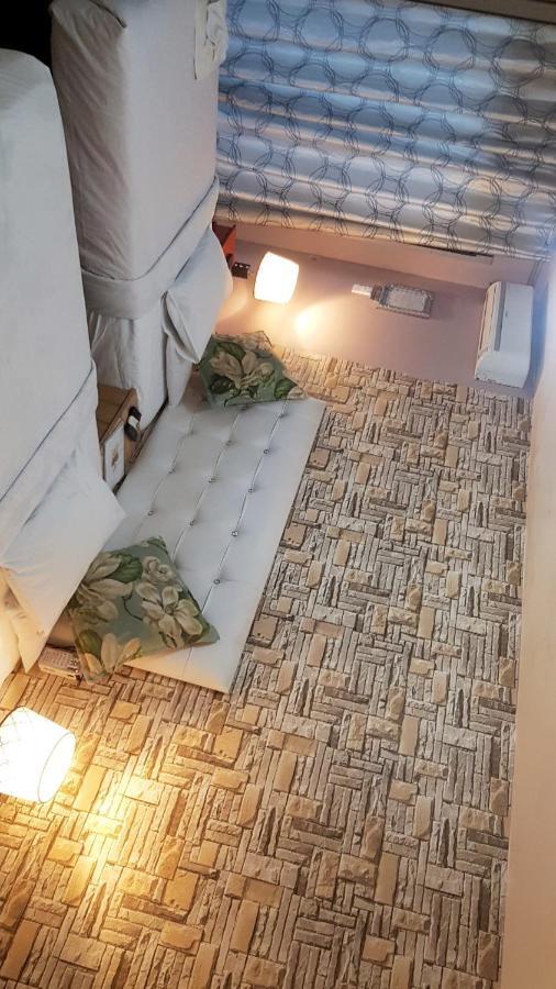 Apartamento Rjs *